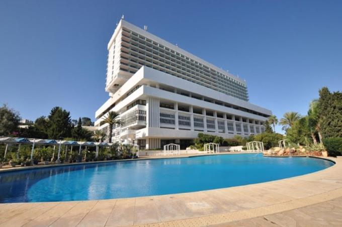 Hotel El Aurassi Isly Exteriér fotografie